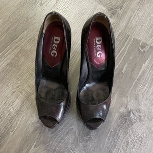 D&G wedge shoe in 7.5